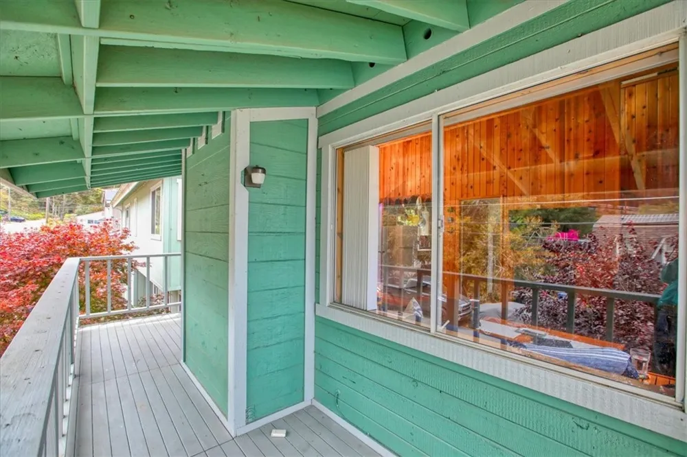 910 Sheffield Street Cambria, CA 93428