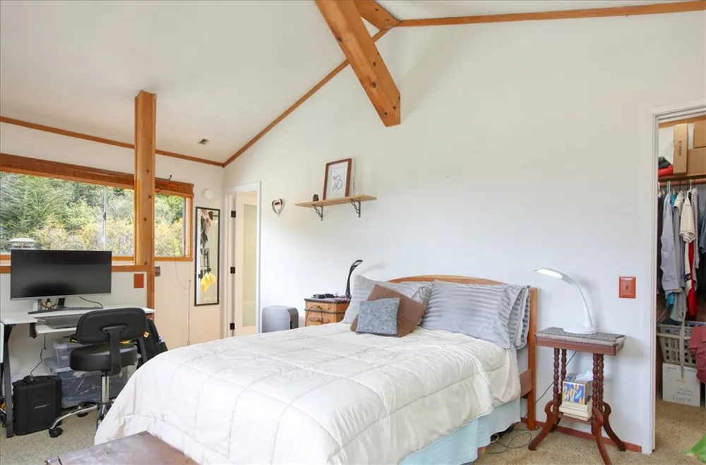 910 Sheffield Street Cambria, CA 93428