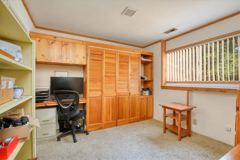 910 Sheffield Street Cambria, CA 93428
