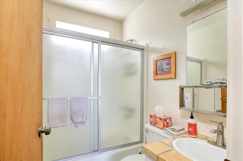 910 Sheffield Street Cambria, CA 93428