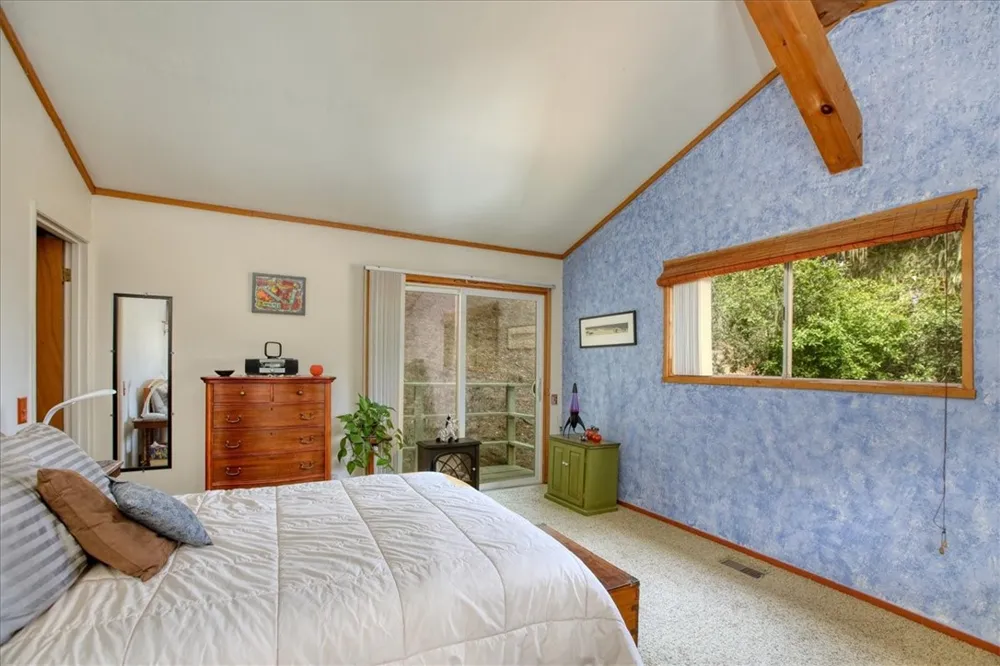 910 Sheffield Street Cambria, CA 93428