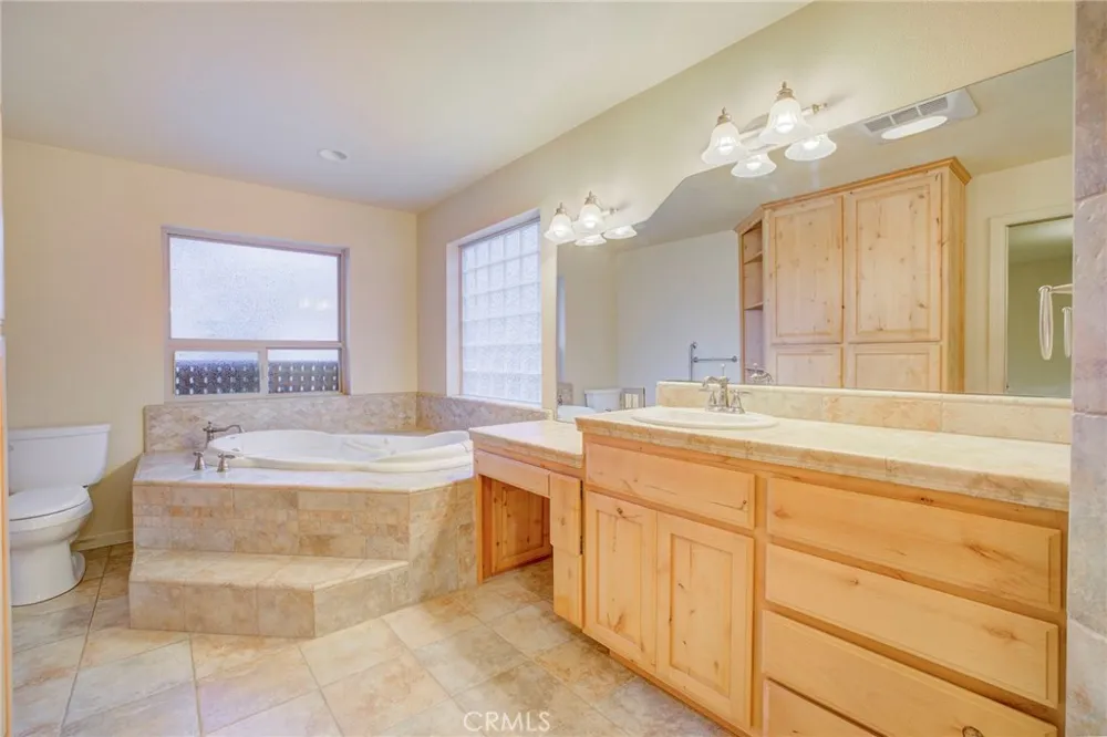 1236 Glenwood Avenue Chico, CA 95926