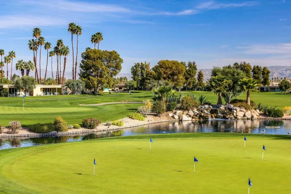 320 Desert Lakes Drive Palm Springs, CA 92264