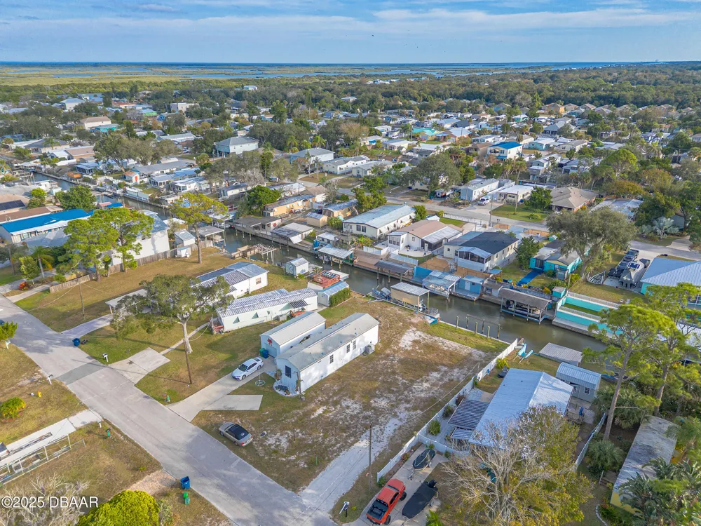 118 Coleman Street Edgewater, FL 32141