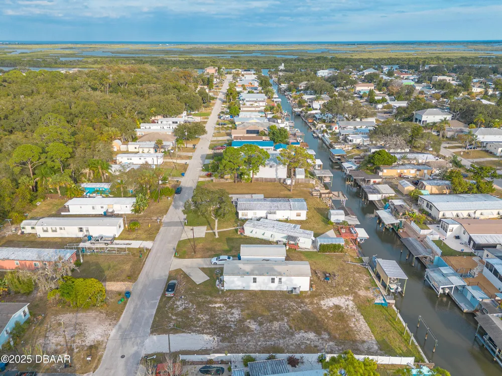 118 Coleman Street Edgewater, FL 32141