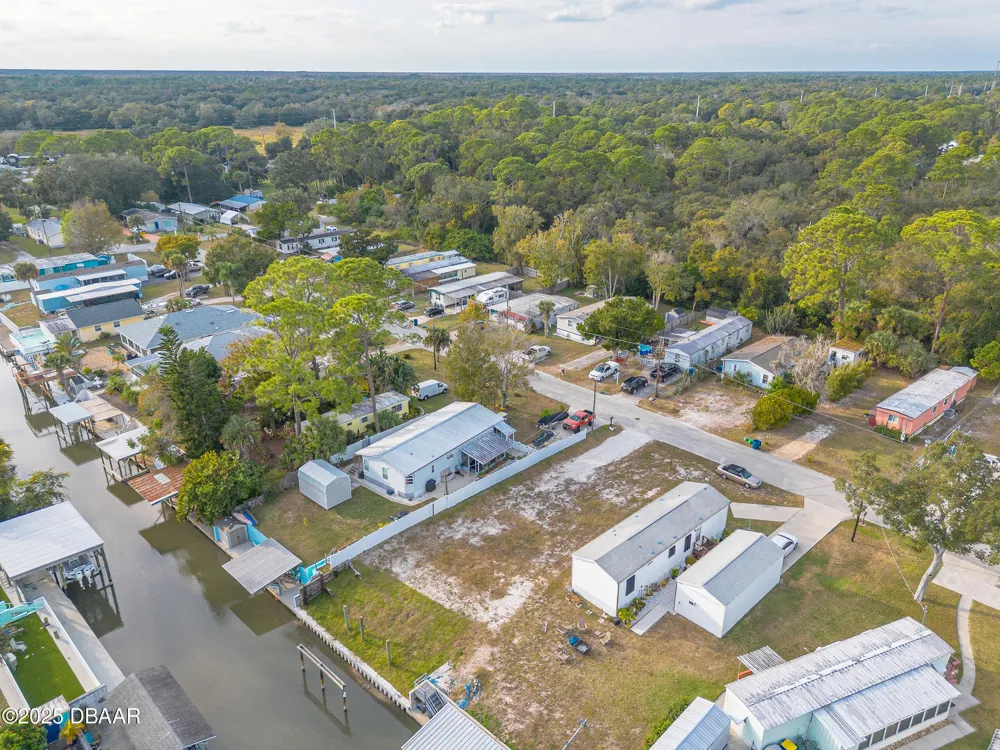 118 Coleman Street Edgewater, FL 32141