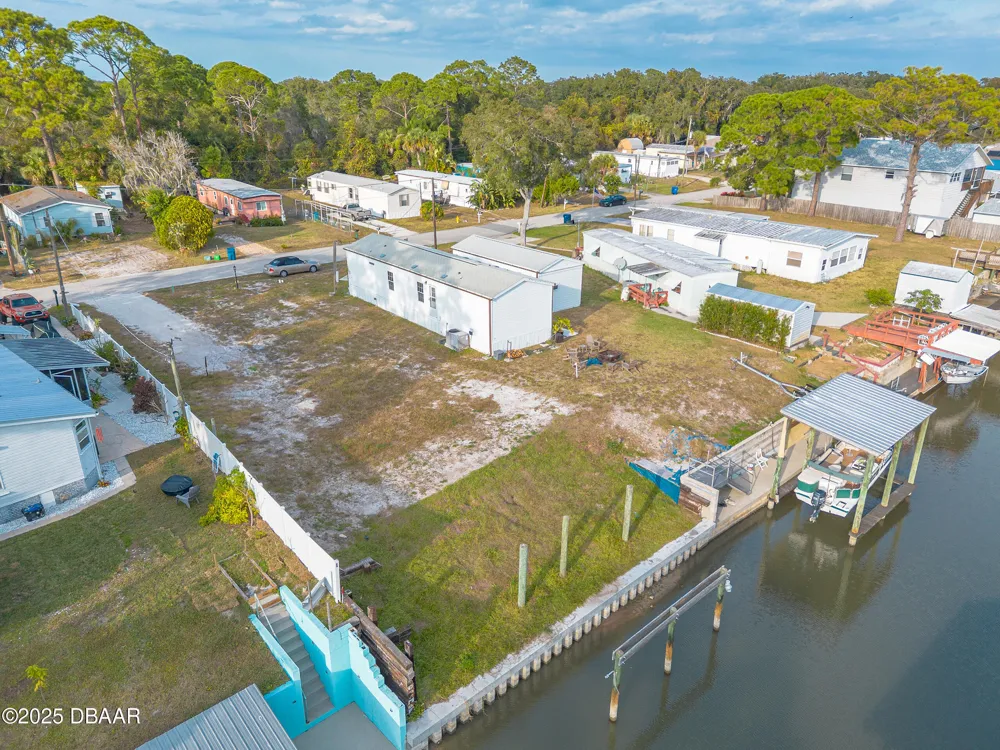 118 Coleman Street Edgewater, FL 32141