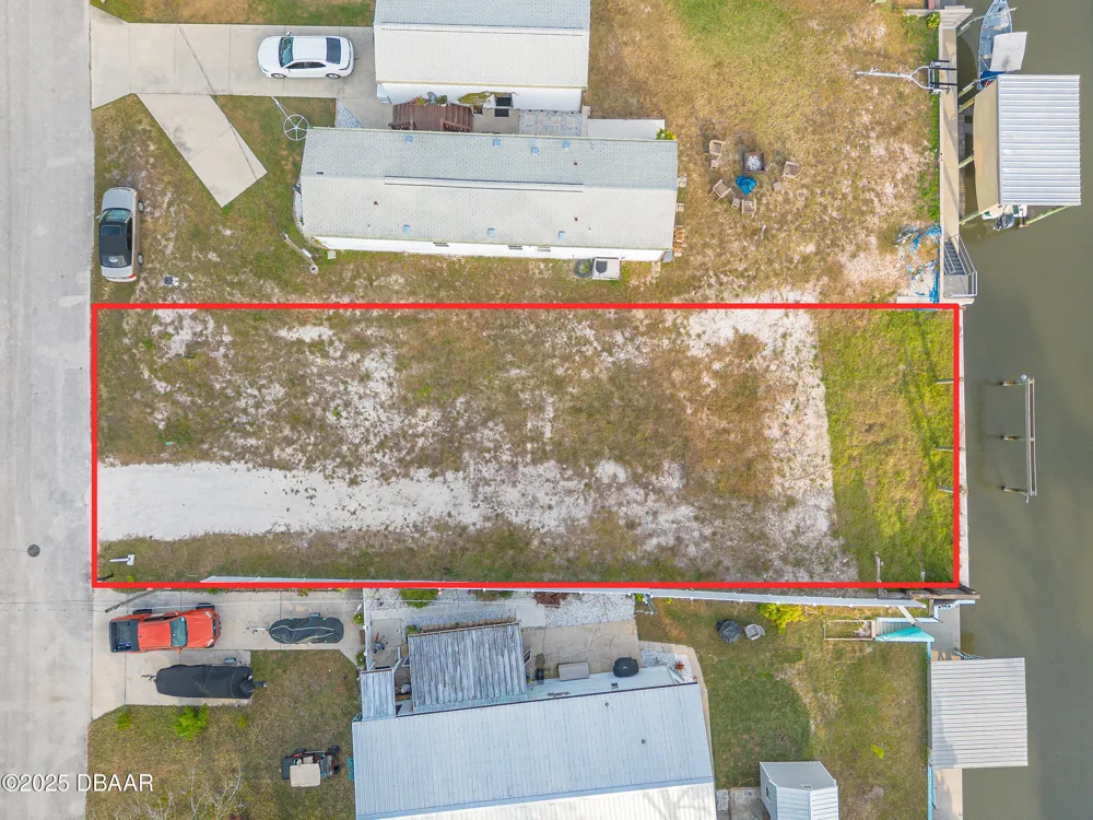 118 Coleman Street Edgewater, FL 32141