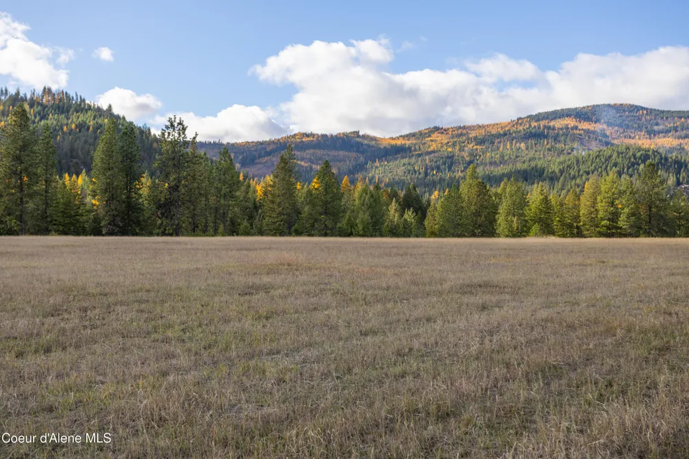 8 Fortune Way Priest River, ID 83856