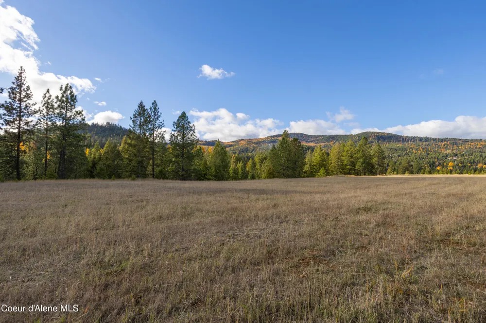 8 Fortune Way Priest River, ID 83856
