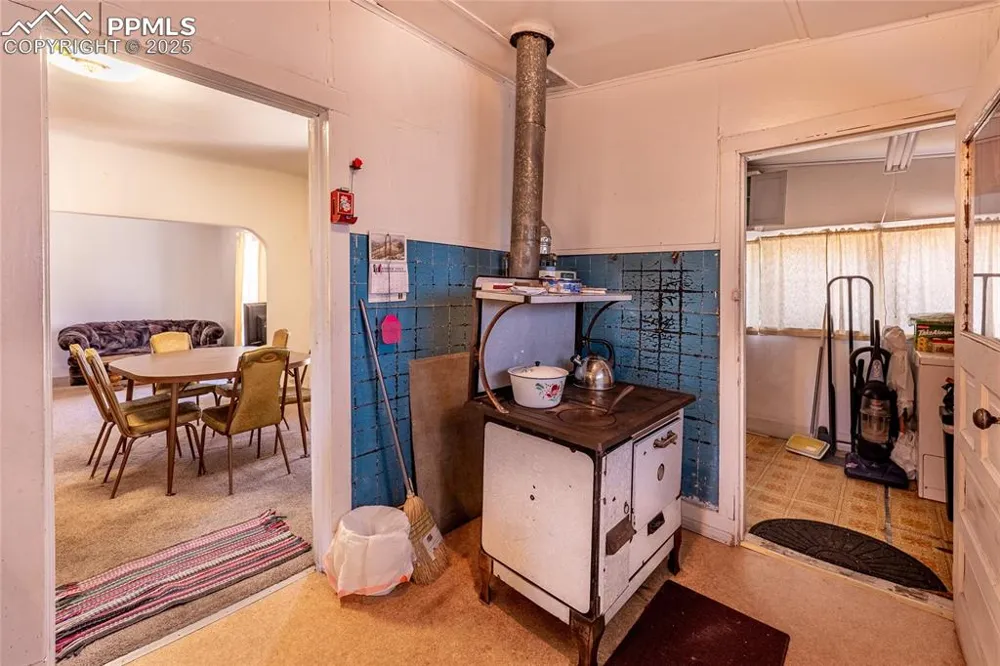1005 E 4th Street Trinidad, CO 81082
