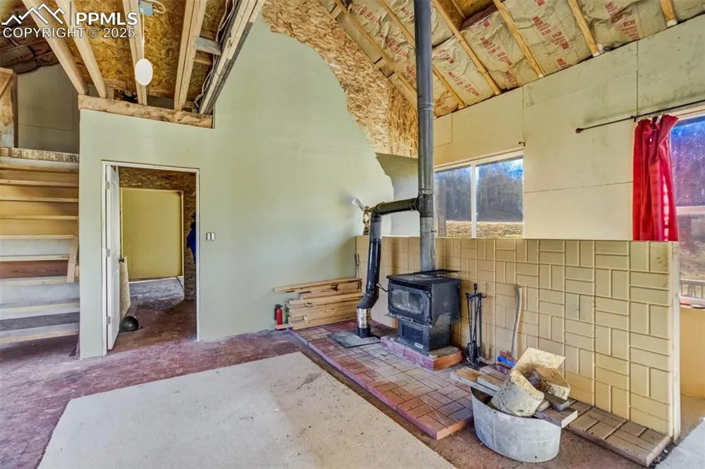 1440 Range Road Guffey, CO 80820