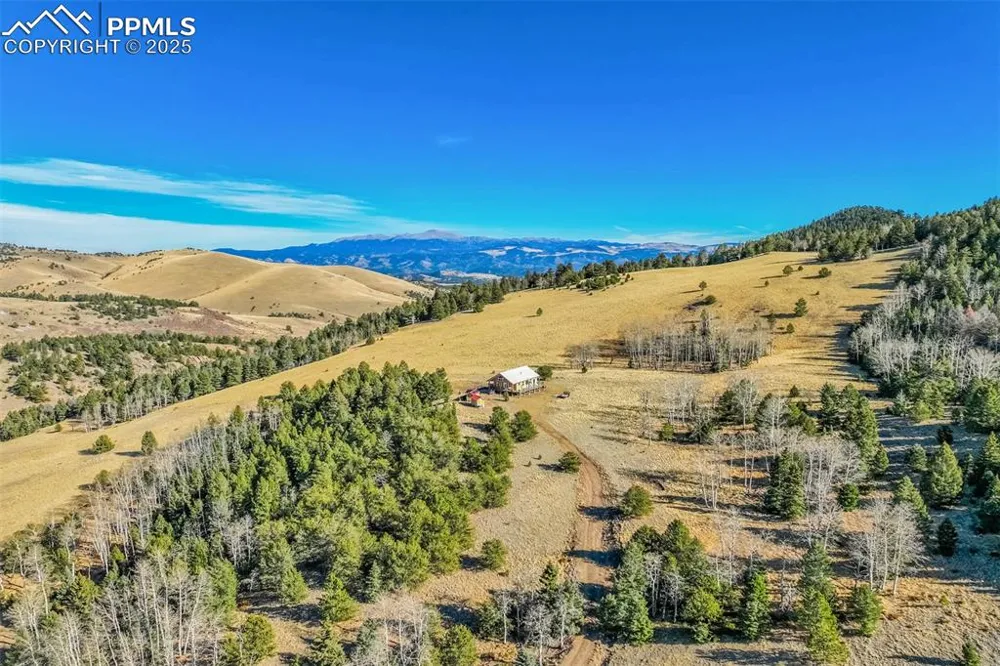 1440 Range Road Guffey, CO 80820