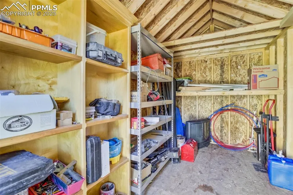 1440 Range Road Guffey, CO 80820