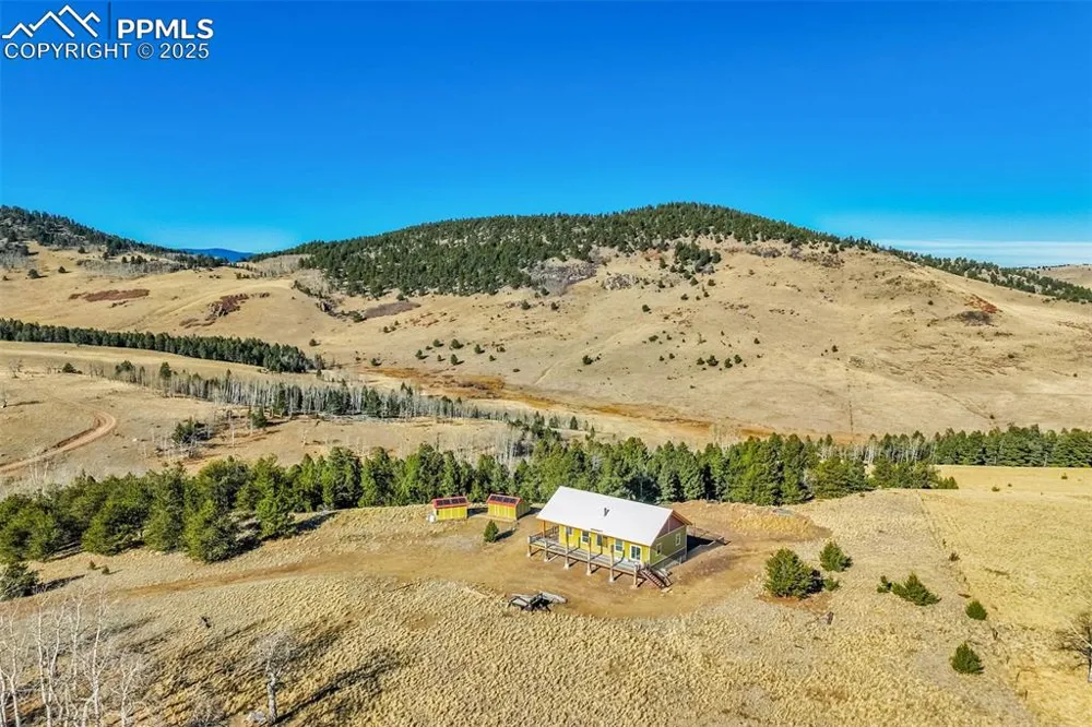 1440 Range Road Guffey, CO 80820