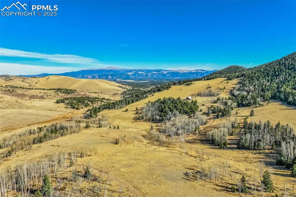 1440 Range Road Guffey, CO 80820