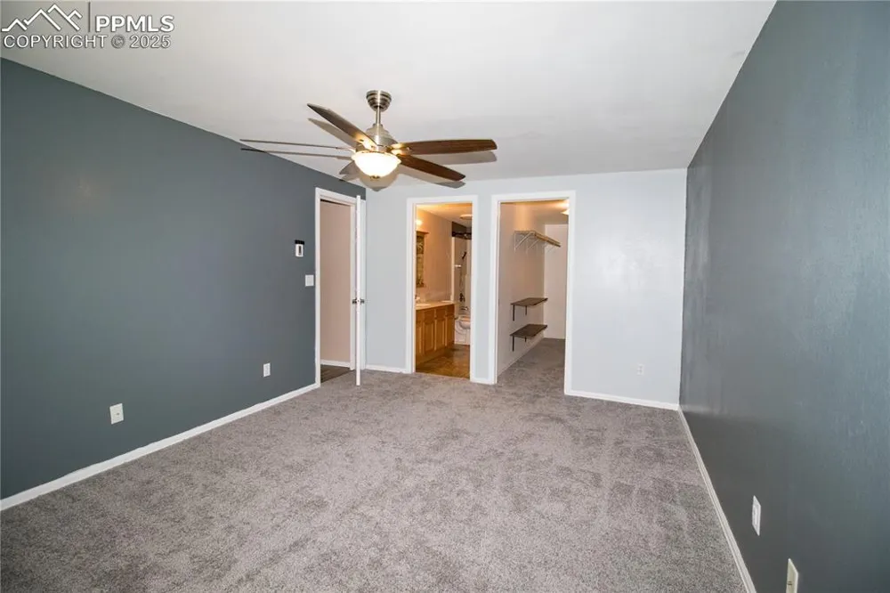 560 Oak Creek Avenue Rockvale, CO 81244