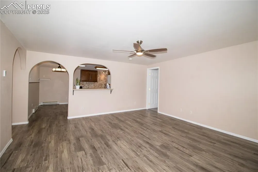 560 Oak Creek Avenue Rockvale, CO 81244