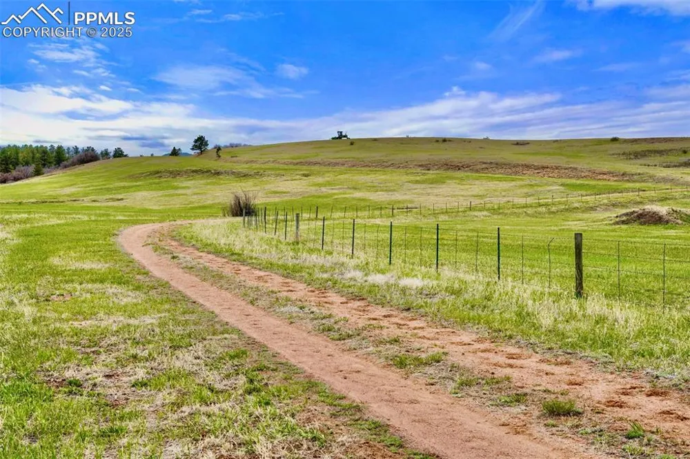 3 S Perry Park Road Larkspur, CO 80118