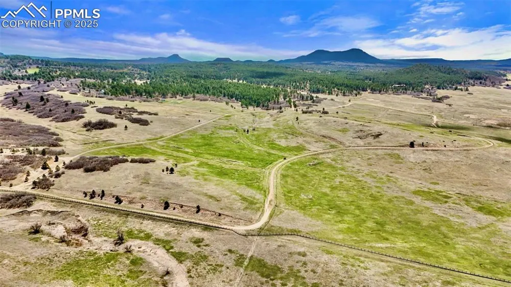 3 S Perry Park Road Larkspur, CO 80118