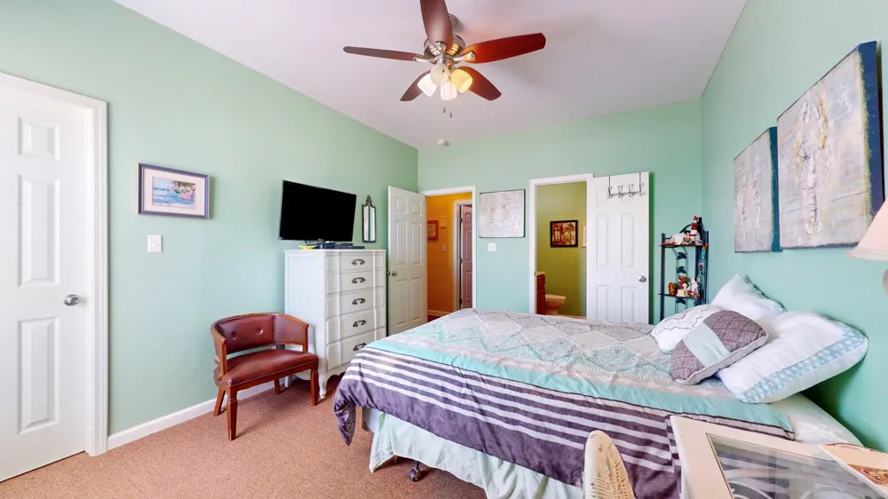 982 Kirks Drive Gilchrist, TX 77617