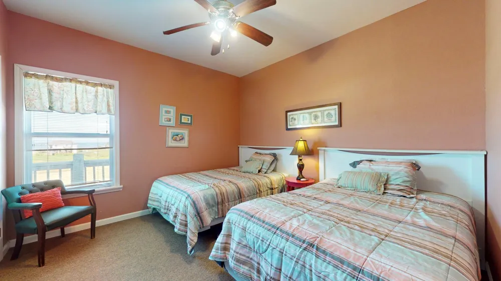 982 Kirks Drive Gilchrist, TX 77617