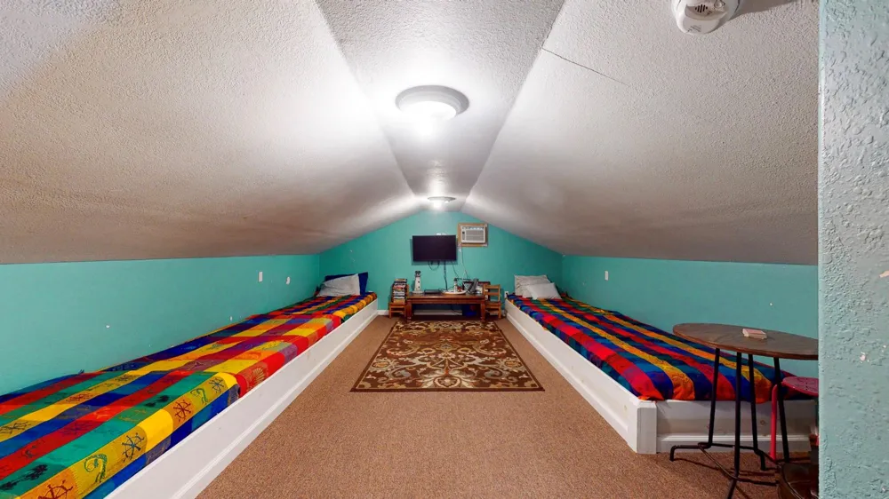 982 Kirks Drive Gilchrist, TX 77617