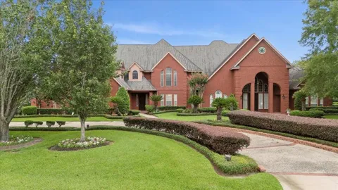 7510 Shadow Creek Drive