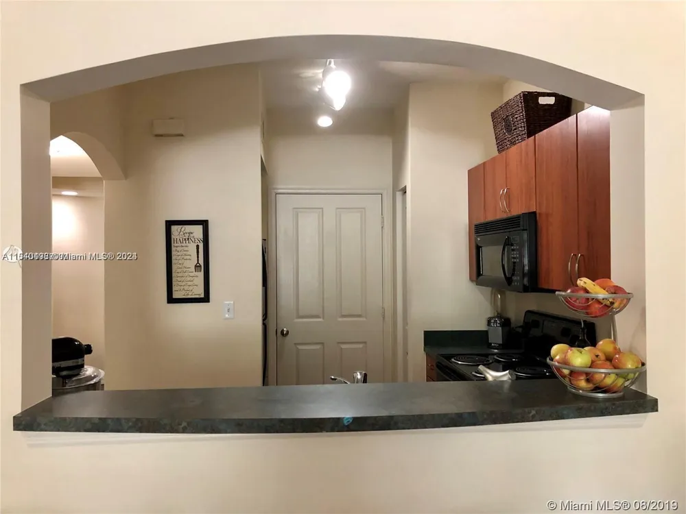 9172 Collins Ave #13 Surfside, FL 33154