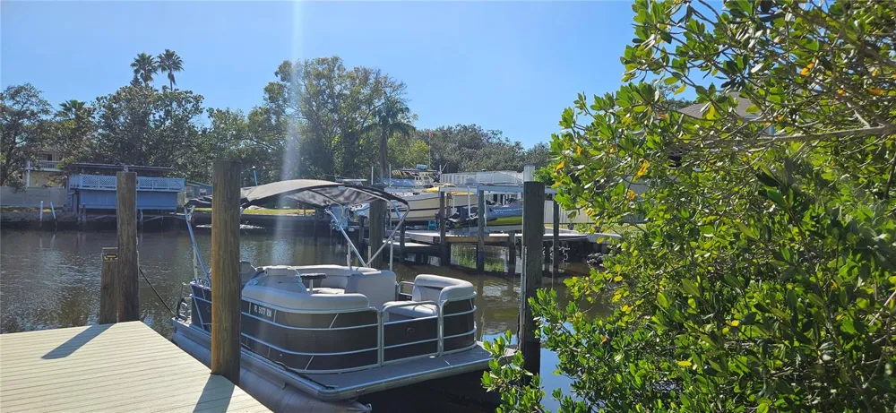 TENNESSEE AVENUE Crystal Beach, FL 34681