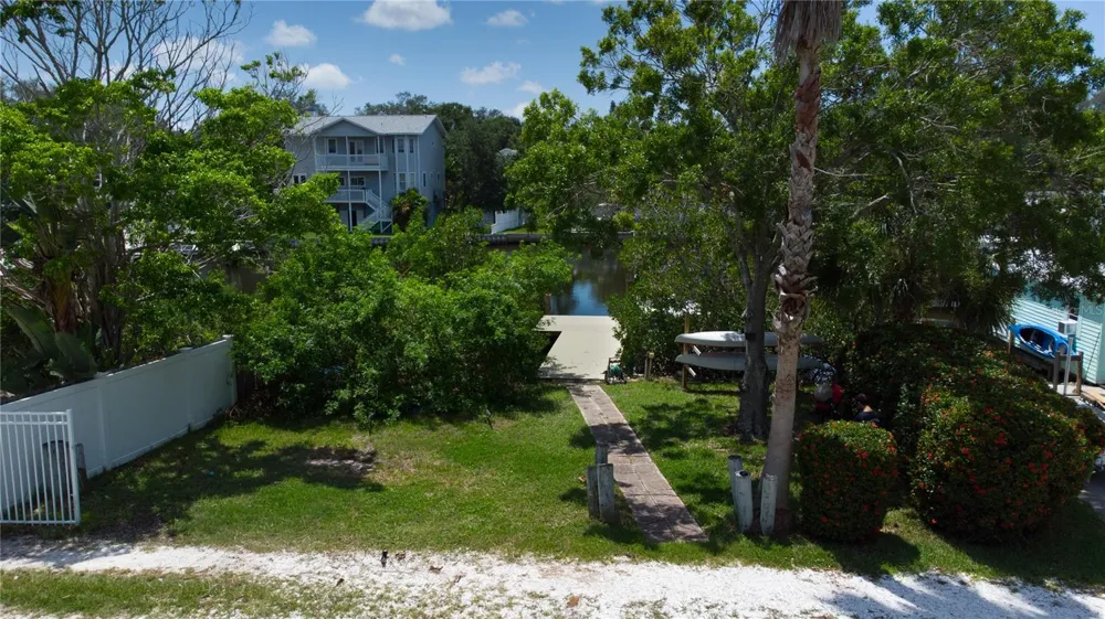 TENNESSEE AVENUE Crystal Beach, FL 34681