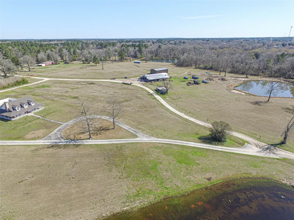 684 Hooks Road Corrigan, TX 75939