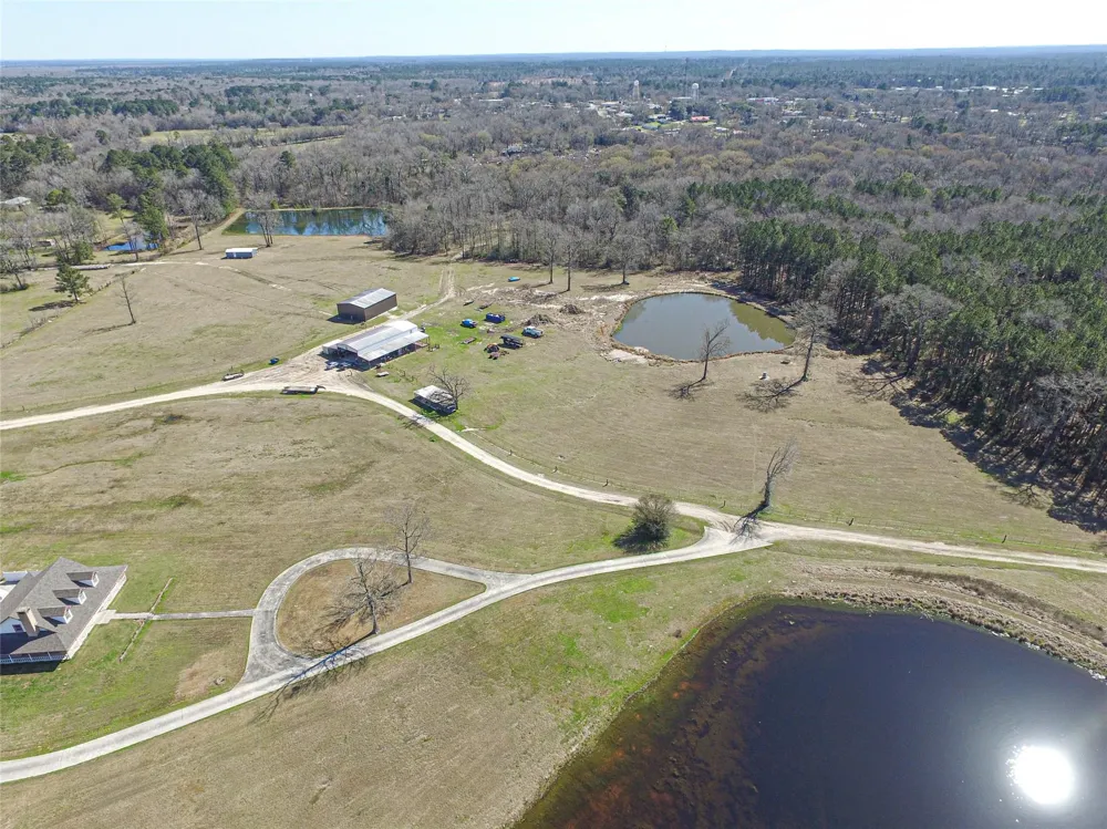 684 Hooks Road Corrigan, TX 75939