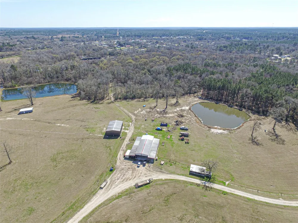 684 Hooks Road Corrigan, TX 75939