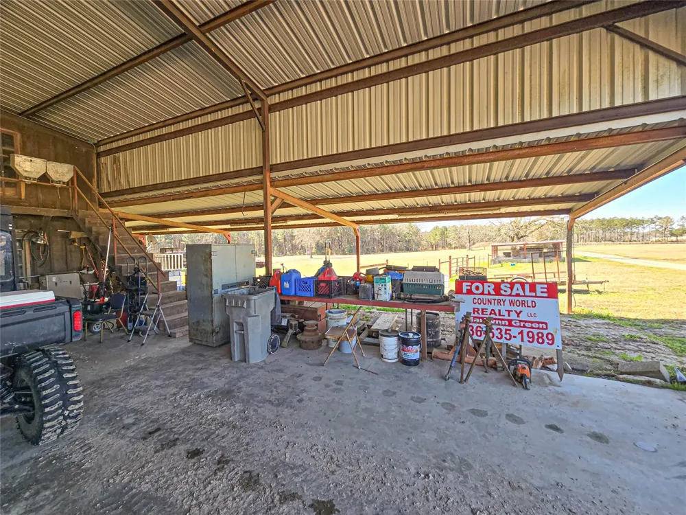 684 Hooks Road Corrigan, TX 75939