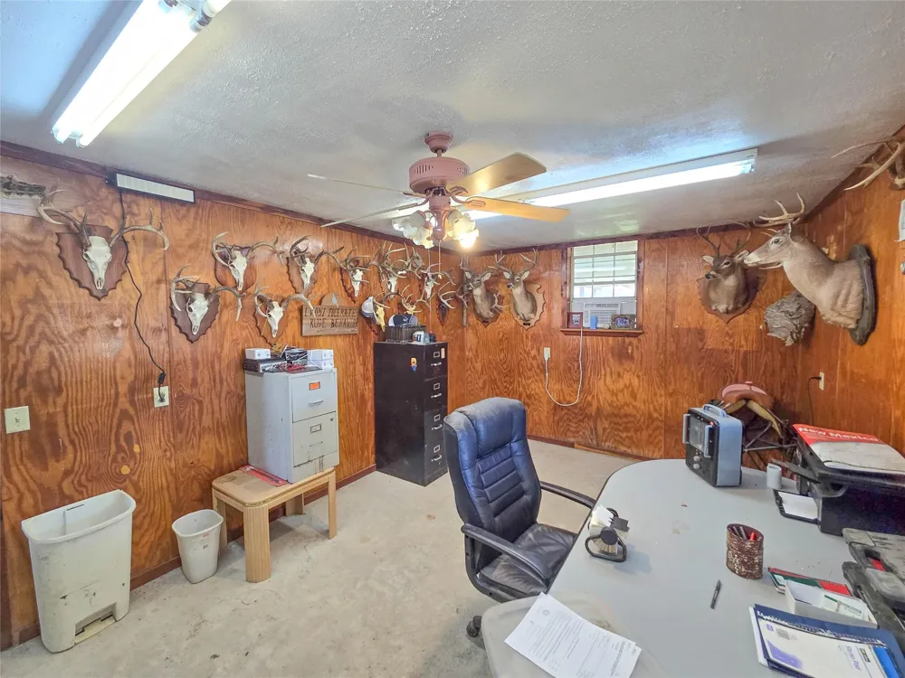 684 Hooks Road Corrigan, TX 75939