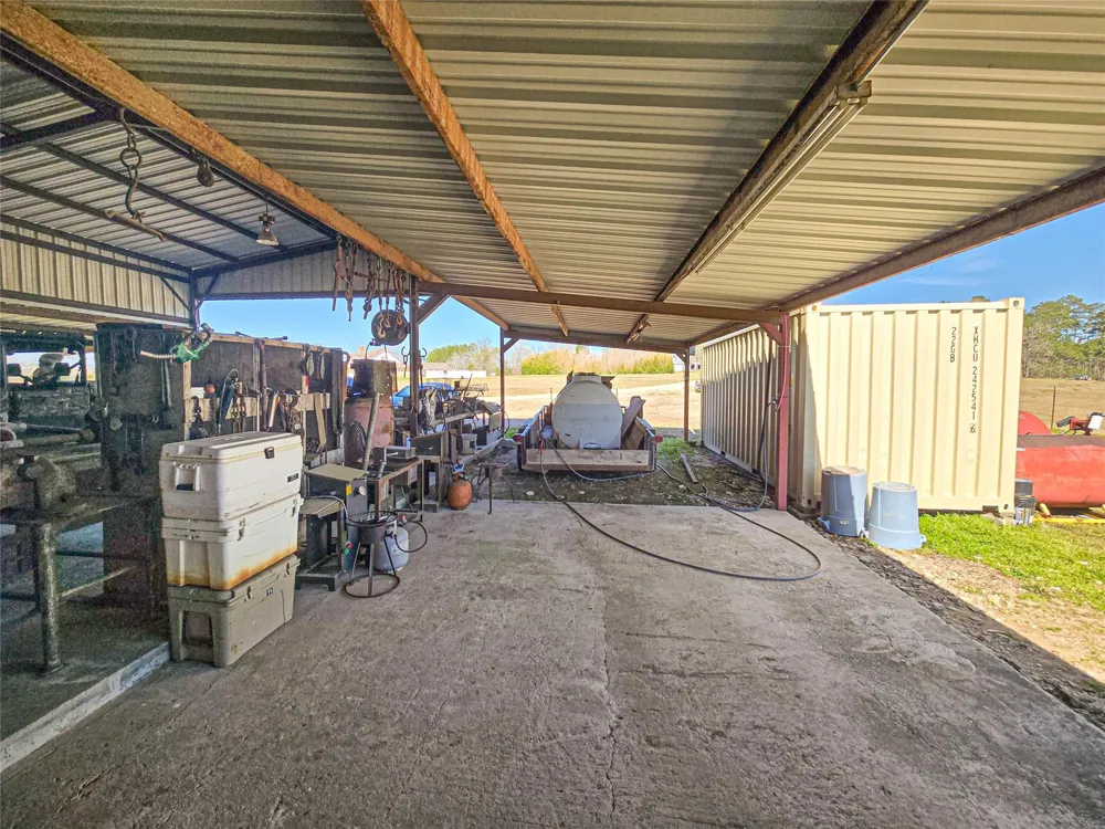 684 Hooks Road Corrigan, TX 75939