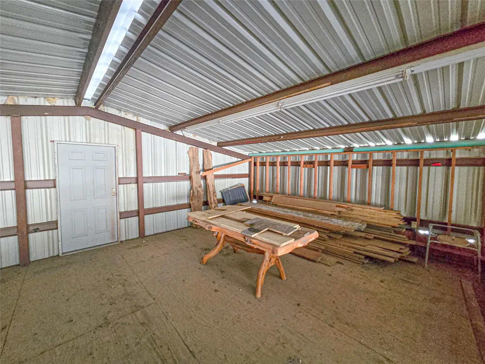 684 Hooks Road Corrigan, TX 75939