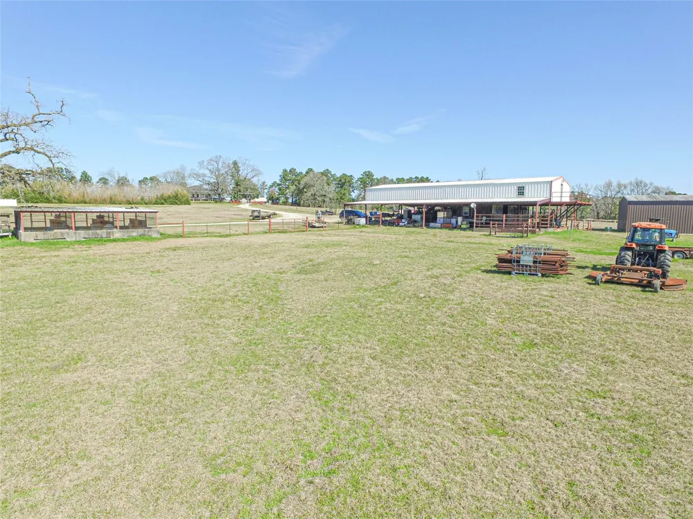 684 Hooks Road Corrigan, TX 75939