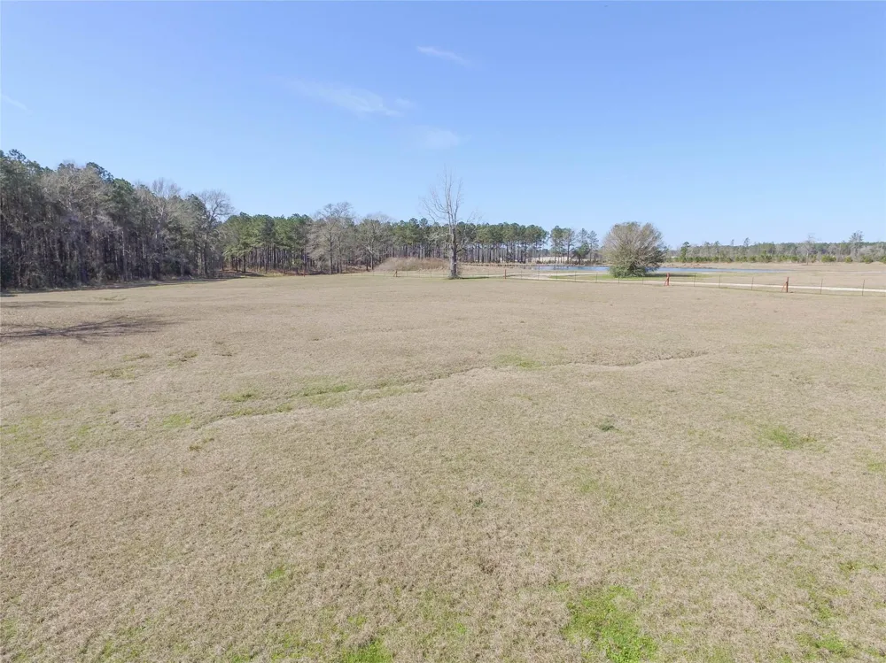684 Hooks Road Corrigan, TX 75939