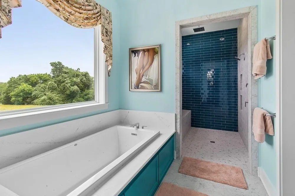 779 County Road 532a Hallettsville, TX 77964