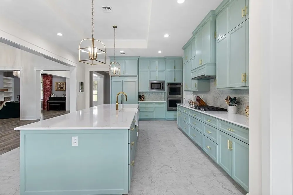 779 County Road 532a Hallettsville, TX 77964