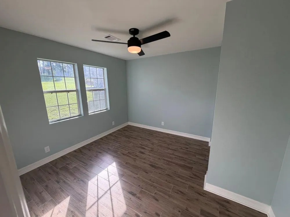 102 Bridgelanding Onalaska, TX 77360