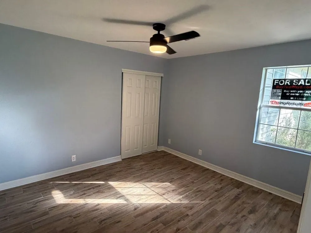 102 Bridgelanding Onalaska, TX 77360