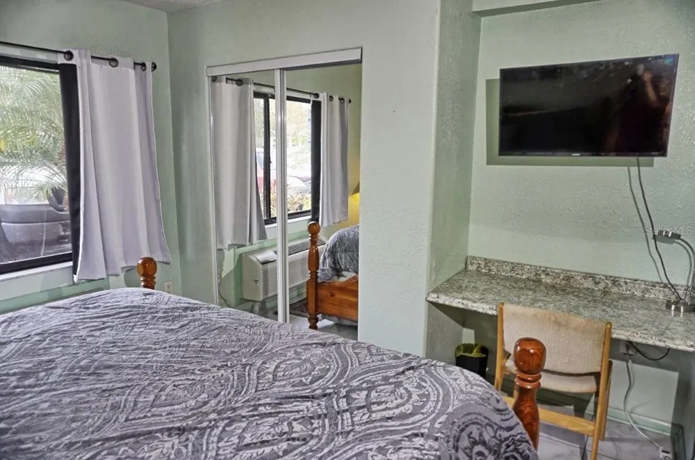 20921 HAULOVER COVE #F5 Lutz, FL 33558
