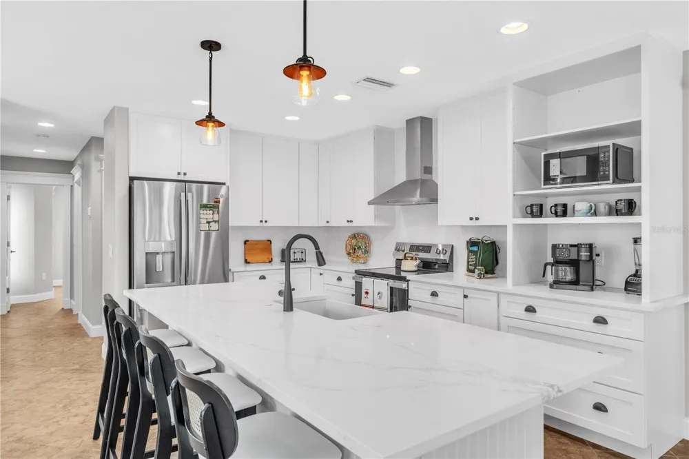 302 67TH STREET Holmes Beach, FL 34217