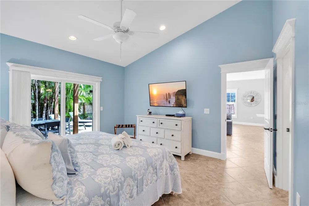 302 67TH STREET Holmes Beach, FL 34217