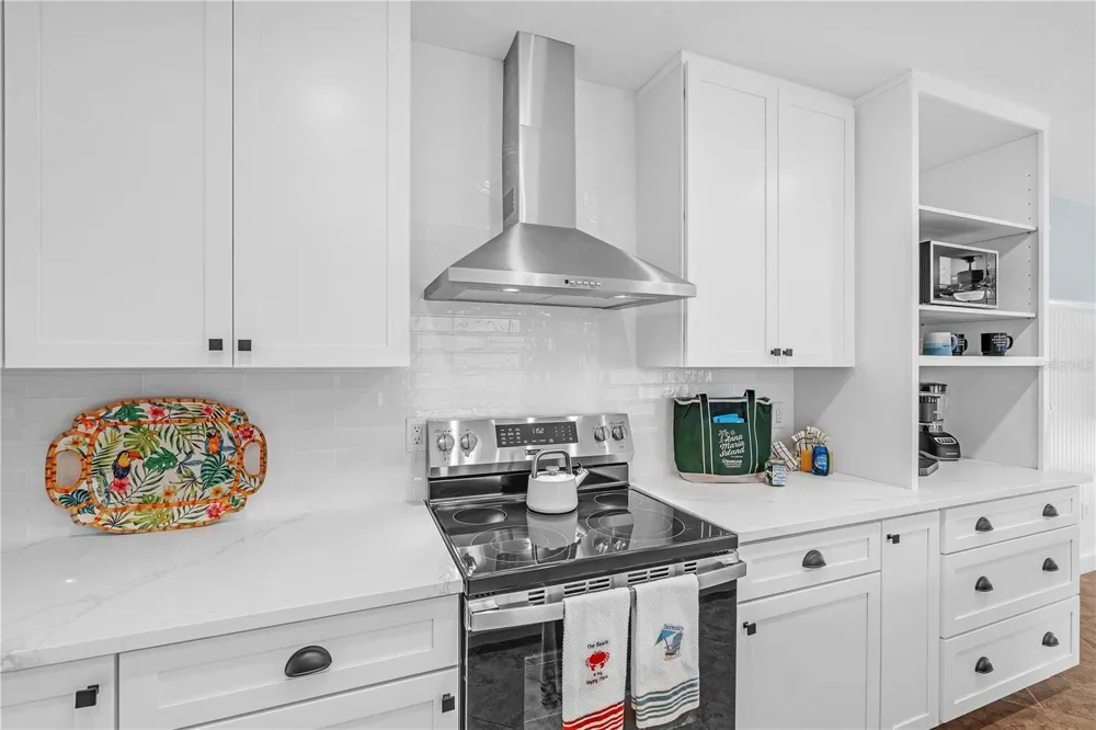 302 67TH STREET Holmes Beach, FL 34217