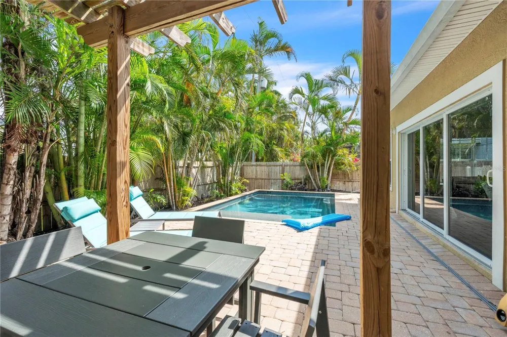 302 67TH STREET Holmes Beach, FL 34217