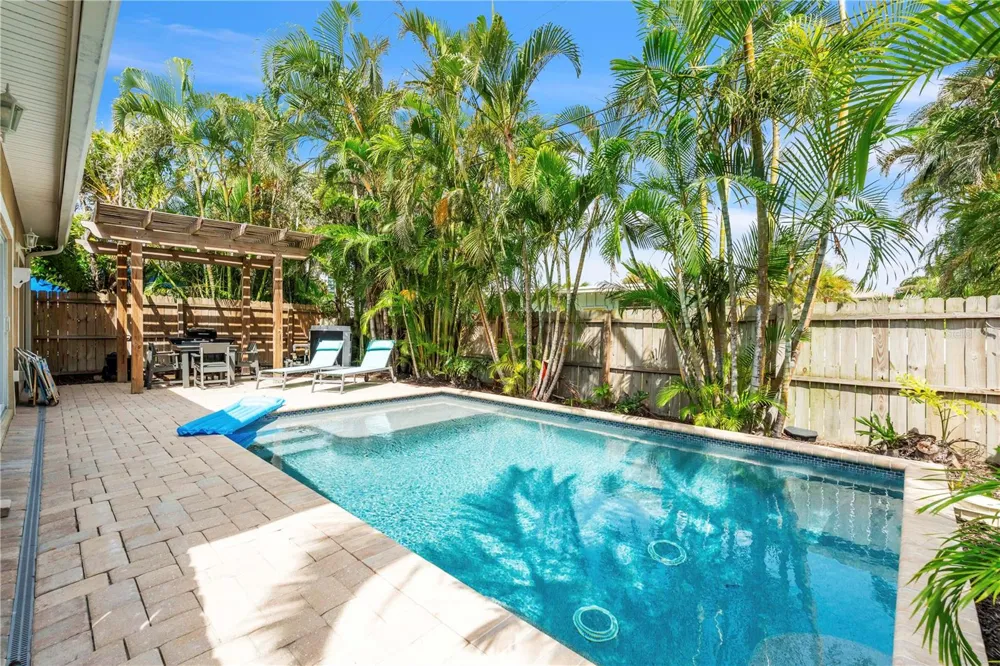 302 67TH STREET Holmes Beach, FL 34217